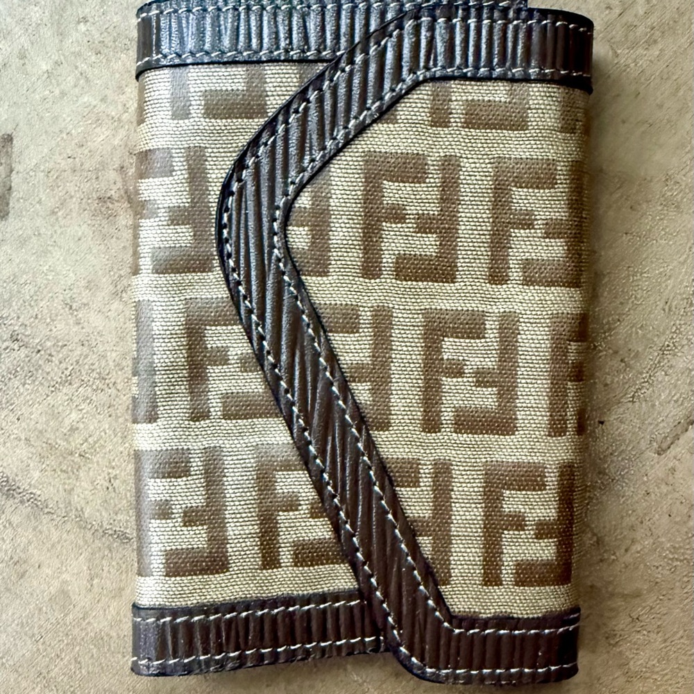 Vintage FENDI Zucchino Key Holder 
Case Brown